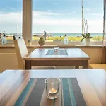 Hotel Hochseeinsel 2*