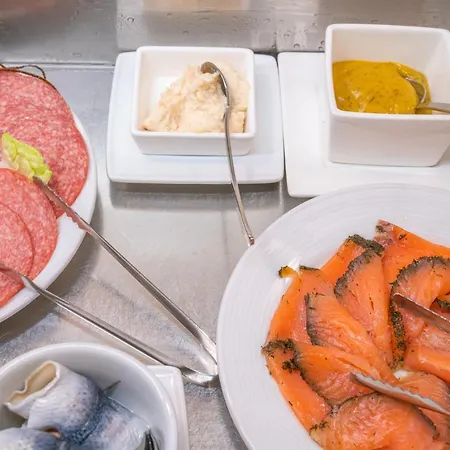 Hochseeinsel Hotel 2*