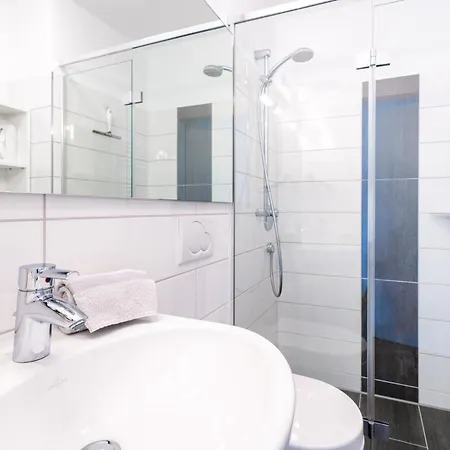 Hotel Hochseeinsel 2*