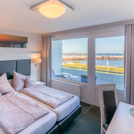 Hochseeinsel Hotel